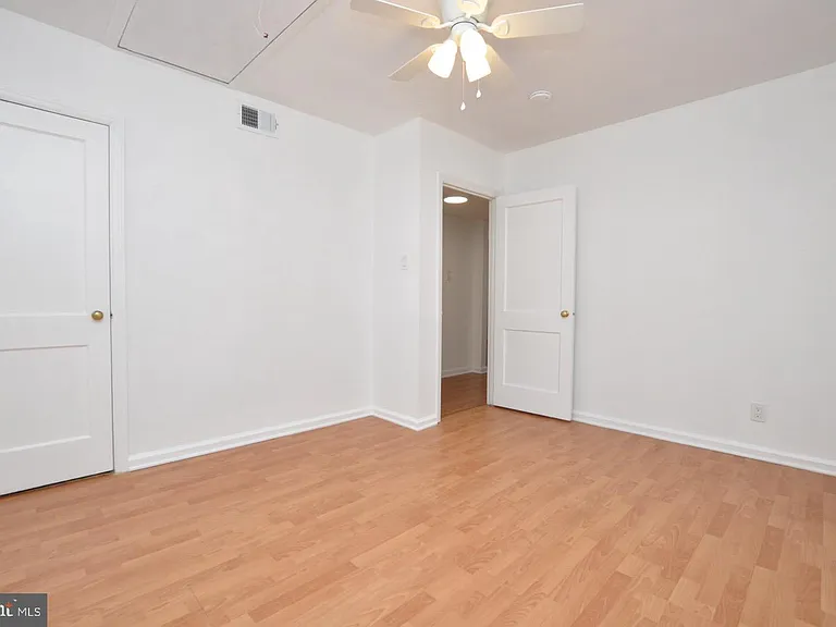 432 N Coles Ave — Photo 16