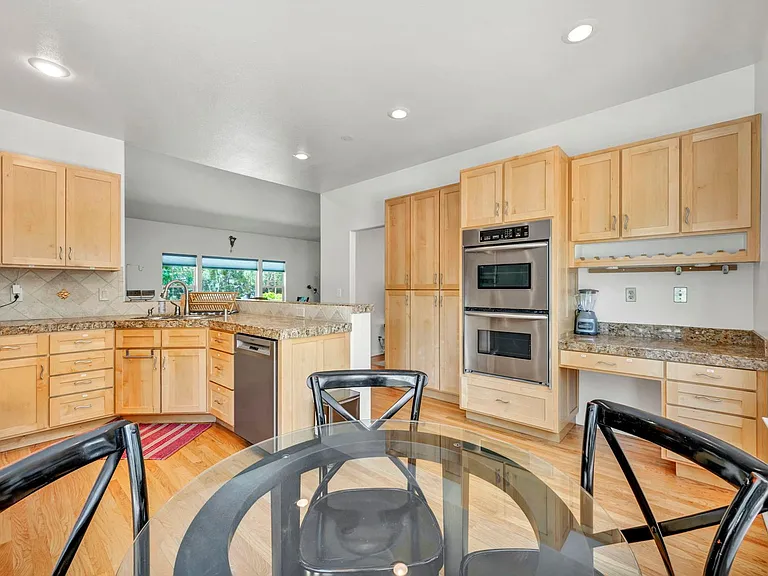 14220 W Windriver Ln — Photo 8