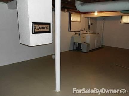 Full Basement with Laundry
						:
						Clean and completely repainted basement - floors and walls