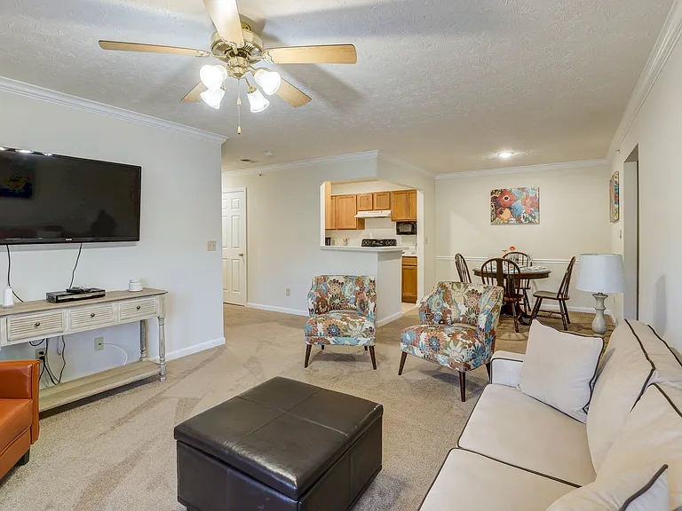 Providence Hill Apartments — Photo 42
