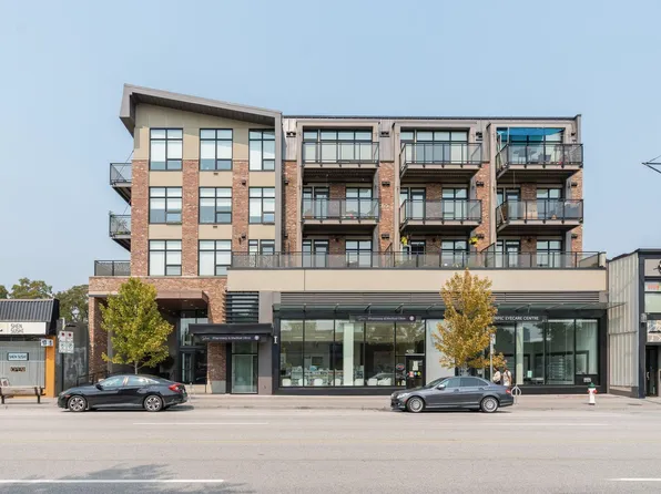 4223 Hastings St #305, Burnaby, BC V5C 2J5