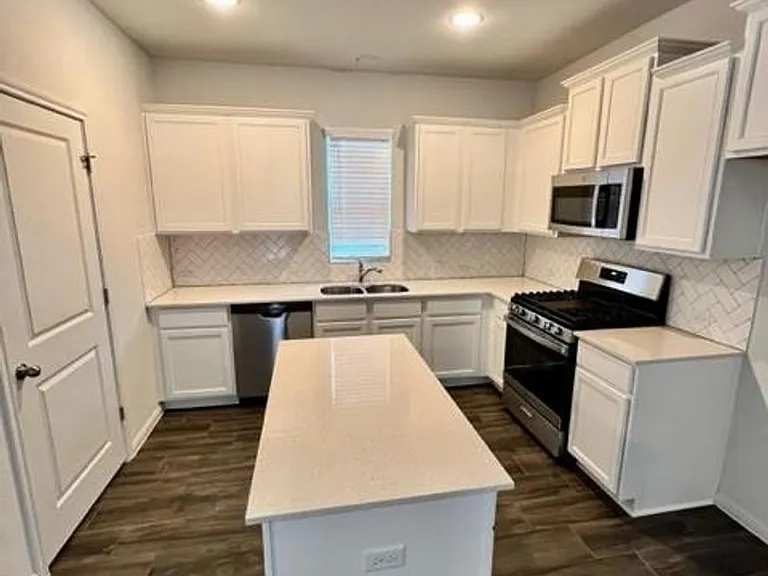 17911 Orchidea Way — Photo 5
