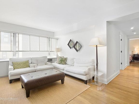 2nd image of 211 E 51st St APT 7E
