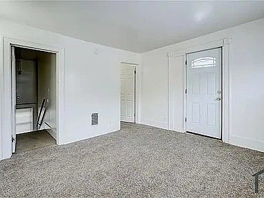 3rd image of 1317-1319 North St