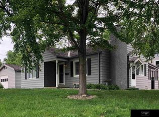5315 S 80th St, Ralston, NE 68127