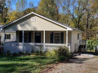 8 Trade St, Arden, NC 28704