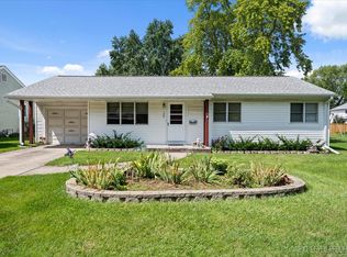 125 S Westlawn Ave, Aurora, IL 60506