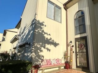 12 Spindle Hill Rd APT 6C, Wolcott, CT 06716