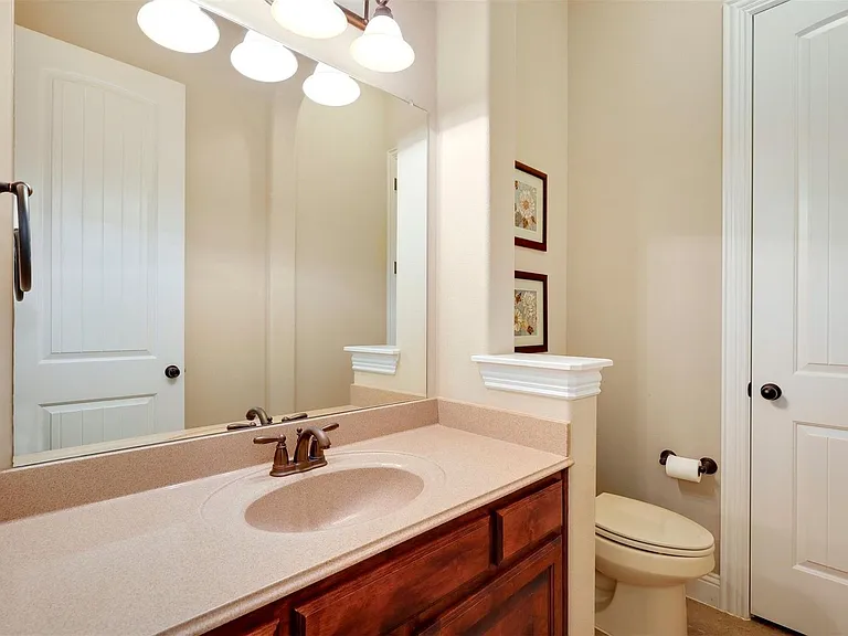 12813 Sherbrooke Dr — Photo 19