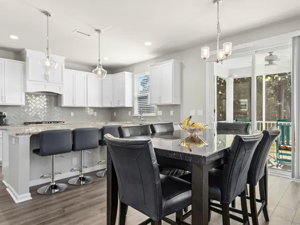 1605 Gracechurch St, Wake Forest, NC 27587