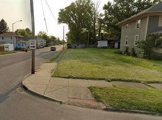 Smith St #30, Fort Wayne, IN 46806