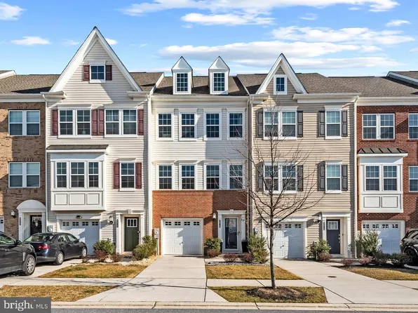 8016 Trotters Chase, Ellicott City, MD 21043