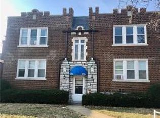 3954 Dover Pl #2E, Saint Louis, MO 63116