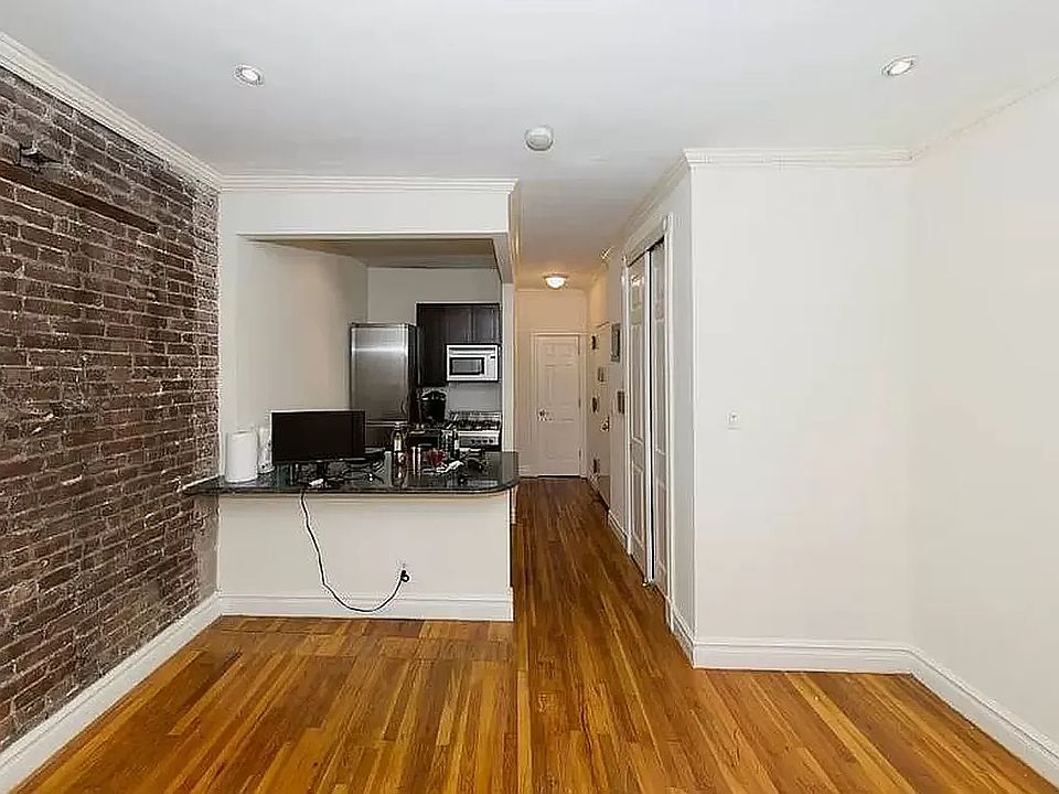 1st image of 340 E 61st St APT 3A