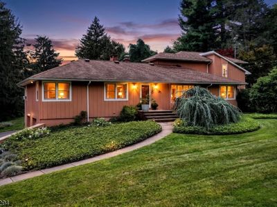 285 Sunset Rd, Pompton Plains, NJ, 07444