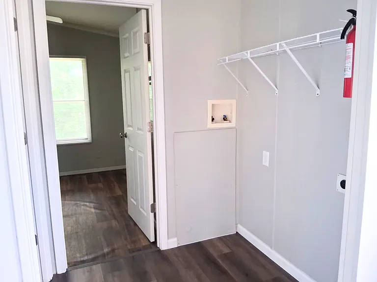 14 Deerwood Park #14 — Photo 9