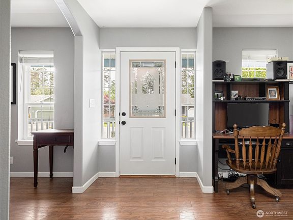 4th image of 2070 SW Rosario Place