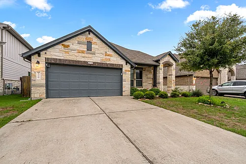 1316 Goldilocks Ln Photo 1