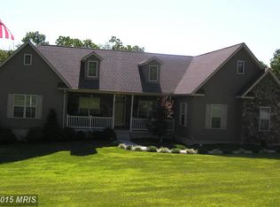 26 Whistling Winds Trl, Berkeley Springs, WV 25411