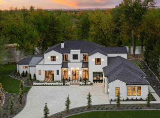 1012 W Bogus View Ct, Eagle, ID 83616