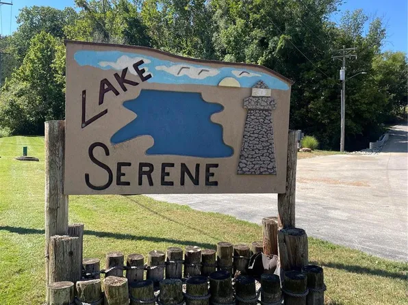 1346 N Shore Dr, Catawissa, MO 63015