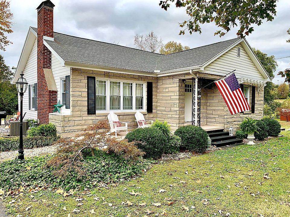 1st image of 256 Willow Dr