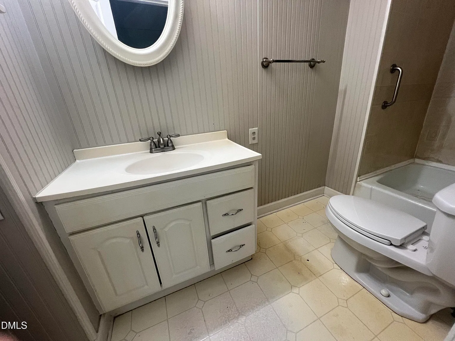 1 bed, 1.0 bath, $1,200 — Photo 4