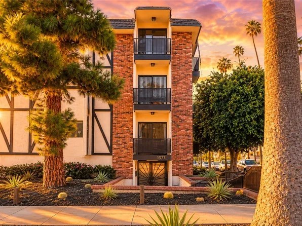 1971 Rodney Dr APT 307, Los Angeles, CA 90027