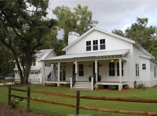 4 River Oaks Dr, Bluffton, SC 29910