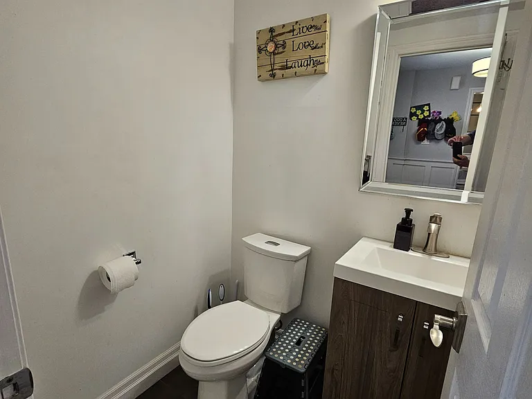 20 Bird Ct — Photo 5