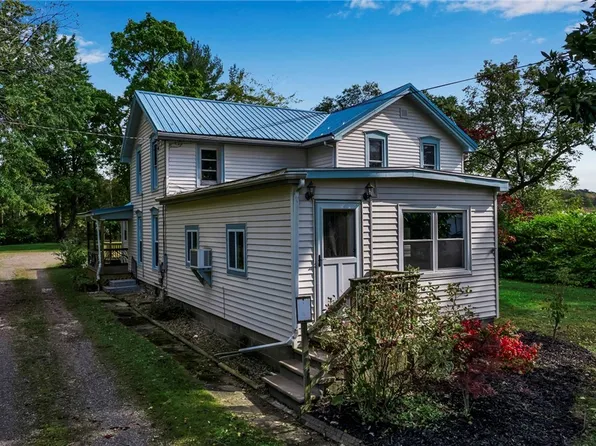 10757 Gowanda State Rd, North Collins, NY 14111