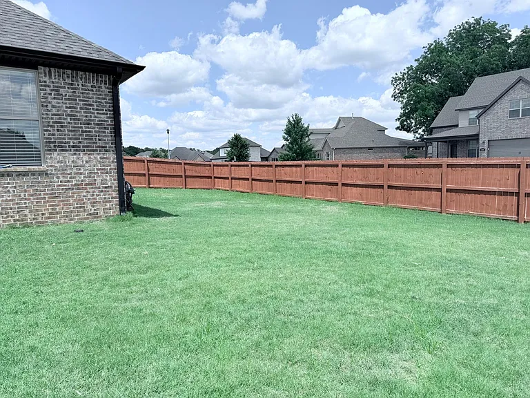 521 Joshua Pass — Photo 15