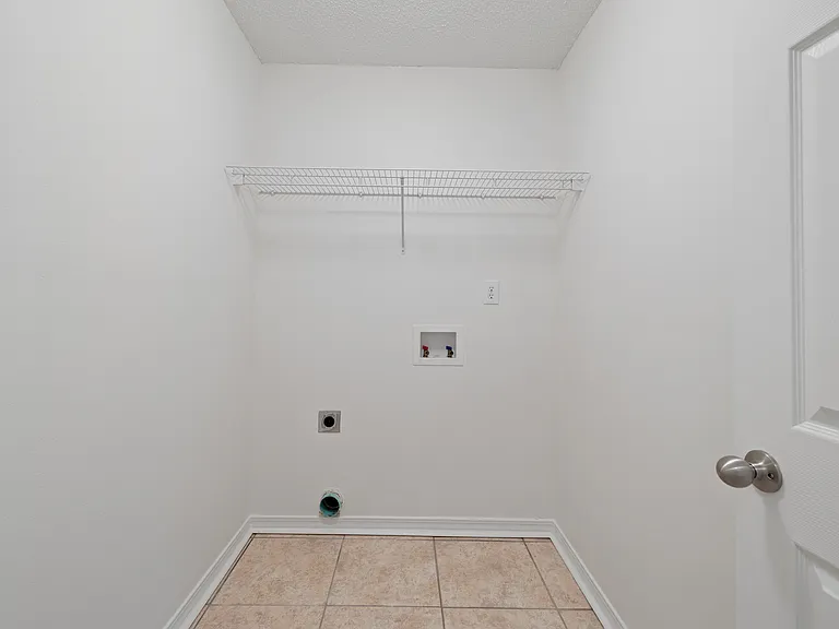 157 Cypress Ln — Photo 25