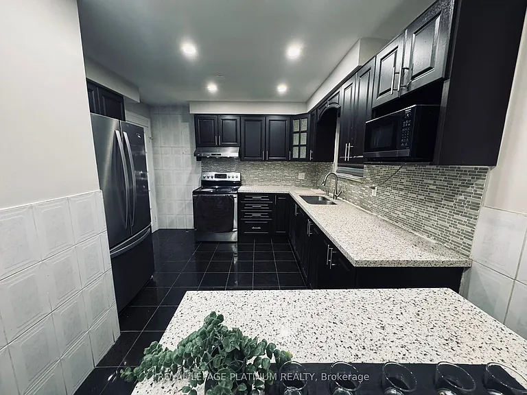7073 Magic Ct — Photo 8