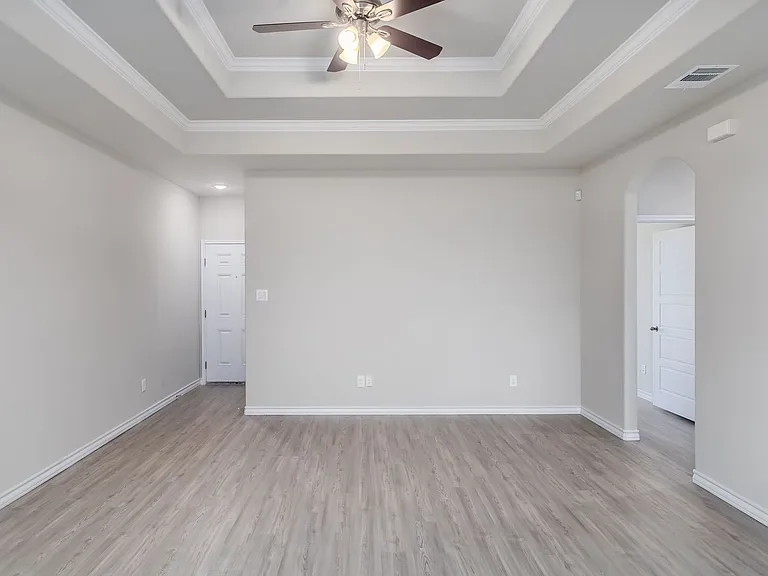 415 Hudson St — Photo 3