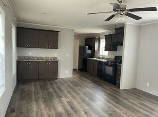 16031 Beech Daly Rd #93, Taylor, MI 48180