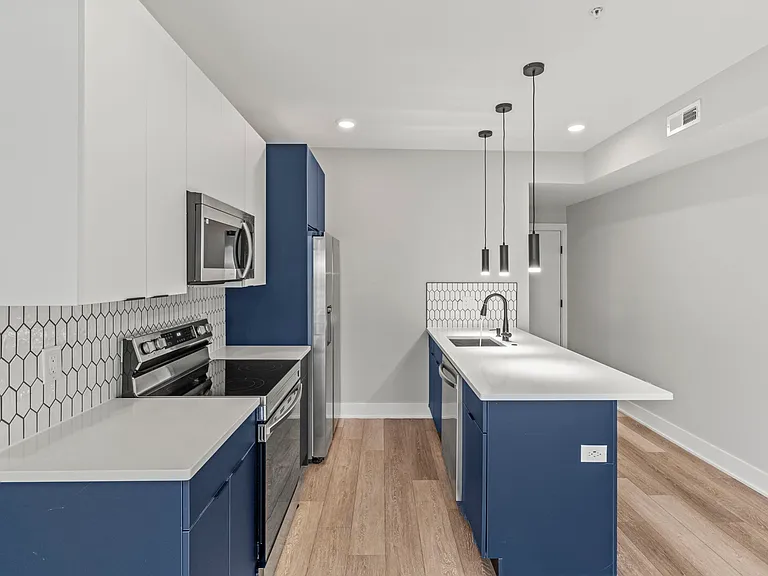 2624 Trenton Ave #101 — Photo 1
