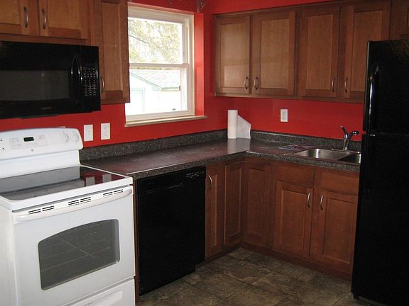 5th image of 1754 Sanborn Dr
