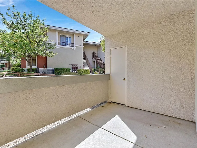 908 Domnus Ln #105 — Photo 22