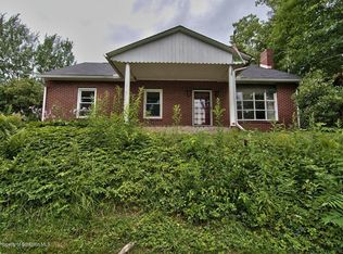 209 Memorial Dr, Elmhurst Township, PA 18444