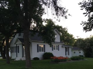 214 McLean Ave, Wilton, ND 58579