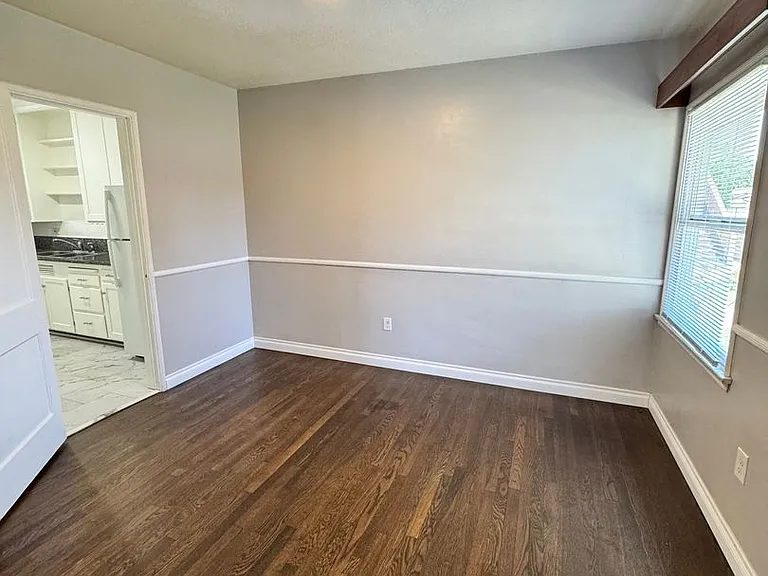 2444 Pacific Ave — Photo 18