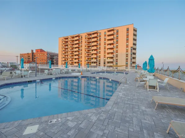 360 Shore Rd APT 7C, Long Beach, NY 11561