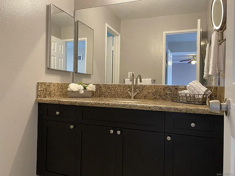 7405 Charmant Dr #2324 — Photo 5