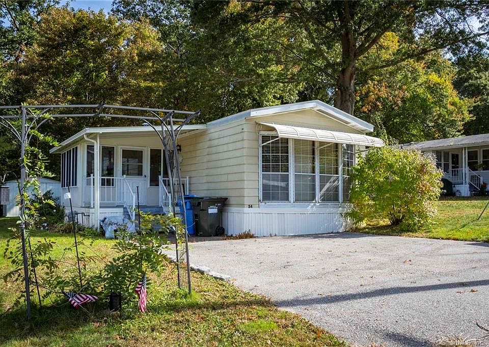136 Hunters Rd Norwich, CT, 06360 Apartments for Rent Zillow