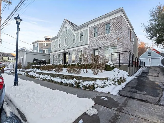 71 W Main St #2B — Photo 7