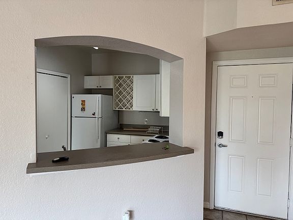 5th image of 15002 Arbor Reserve Cir APT 214