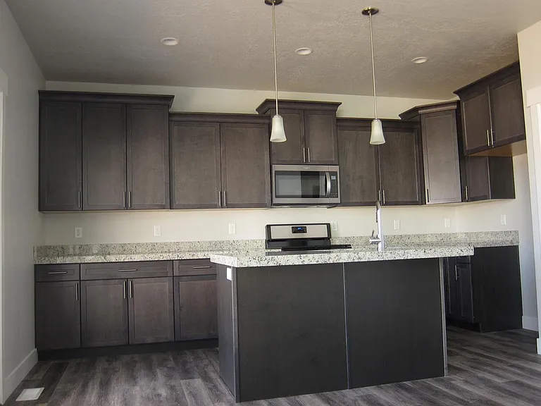 2783 W Sparkford Dr — Photo 5