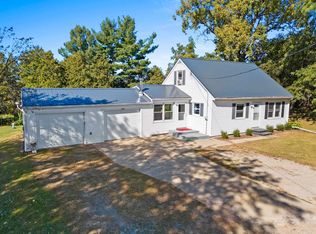 2595 S Pine Tree Rd, De Pere, WI 54115