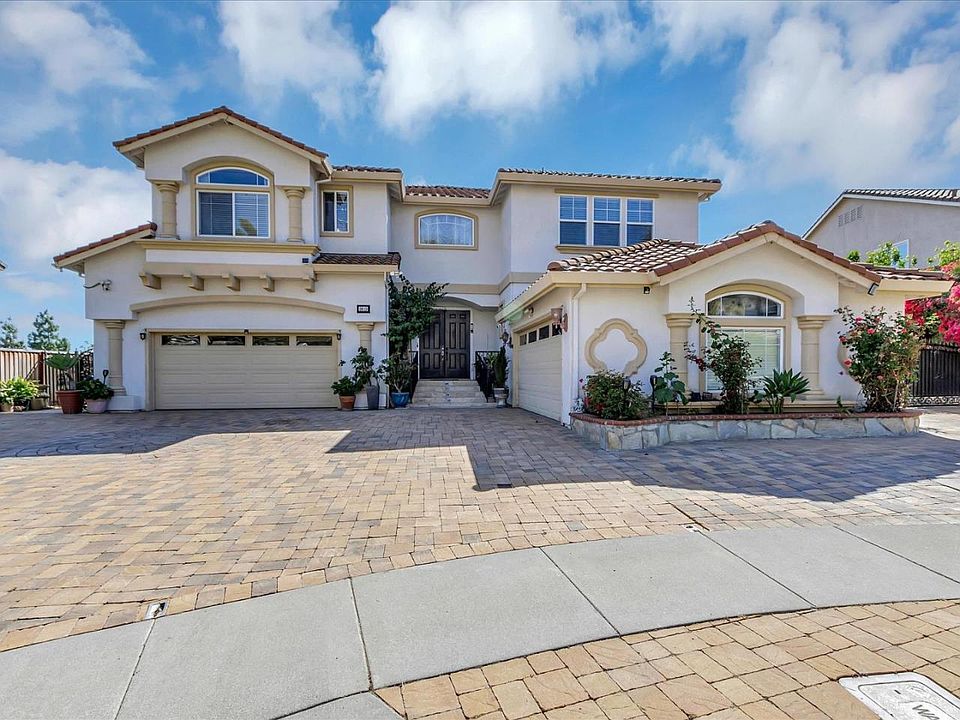 1st image of 3815 Carrera Ct